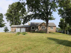 1176 Bay Drive Dixon IL 61021 MLS #MRD12402405 46 broker reciprocity