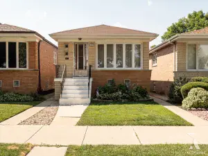 8409 S Brandon Avenue Chicago IL 60617 MLS #MRD12418610 46 broker reciprocity