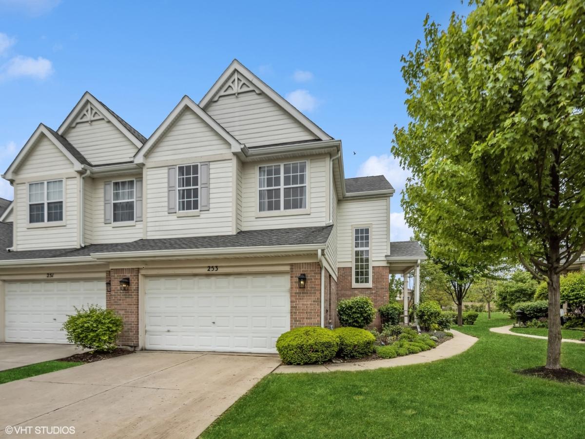 253 WESTMINSTER Drive Bloomingdale IL 60108 MLS #MRD12444995 45 MLS #MRD12444995 image #0