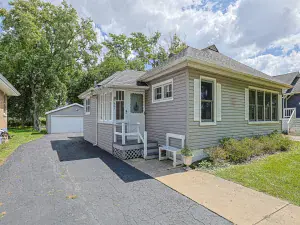 330 Geneva Avenue Bellwood IL 60104 MLS #MRD12497284 52 broker reciprocity
