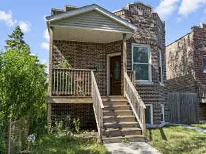 227 Kentucky Street Park Forest IL 60466 MLS #MRD12491341 60 broker reciprocity