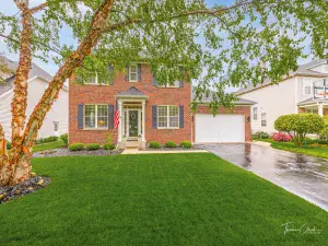 725 N Ashbury Avenue Bolingbrook IL 60440 MLS #MRD12464212 64 broker reciprocity
