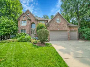 12 Highgate Court St. Charles IL 60174 MLS #MRD12494769 52 broker reciprocity