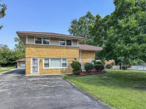 14737 Kimbark Avenue Dolton IL 60419 MLS #MRD12503672 58 broker reciprocity