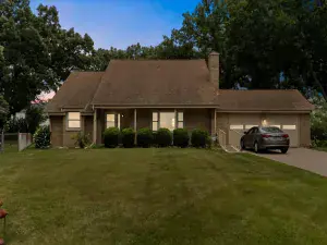 18740 W Willow Point Drive Grayslake IL 60030 MLS #MRD12497322 56 broker reciprocity