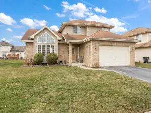 17706 Wentworth Avenue Lansing IL 60438 MLS #MRD12500446 46 broker reciprocity