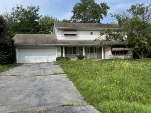 3120 Florence Avenue Steger IL 60475 MLS #MRD12495664 64 broker reciprocity