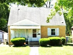 3 E 140th Court Riverdale IL 60827 MLS #MRD12398240 62 broker reciprocity