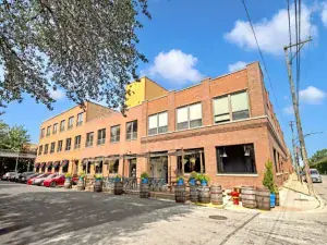 2315 N Southport Avenue Chicago IL 60614 MLS #MRD12463931 94 broker reciprocity