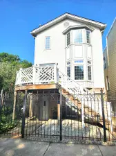 2035 W Erie Street Chicago IL 60612 MLS #MRD12483394 46 broker reciprocity