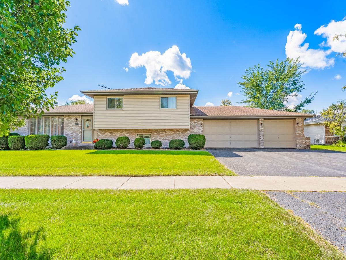 17900 65th Avenue Tinley Park IL 60477 MLS #MRD12447196 45 MLS #MRD12447196 image #0