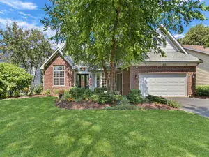2804 Autumn Ridge Court Lindenhurst IL 60046 MLS #MRD12463390 58 broker reciprocity
