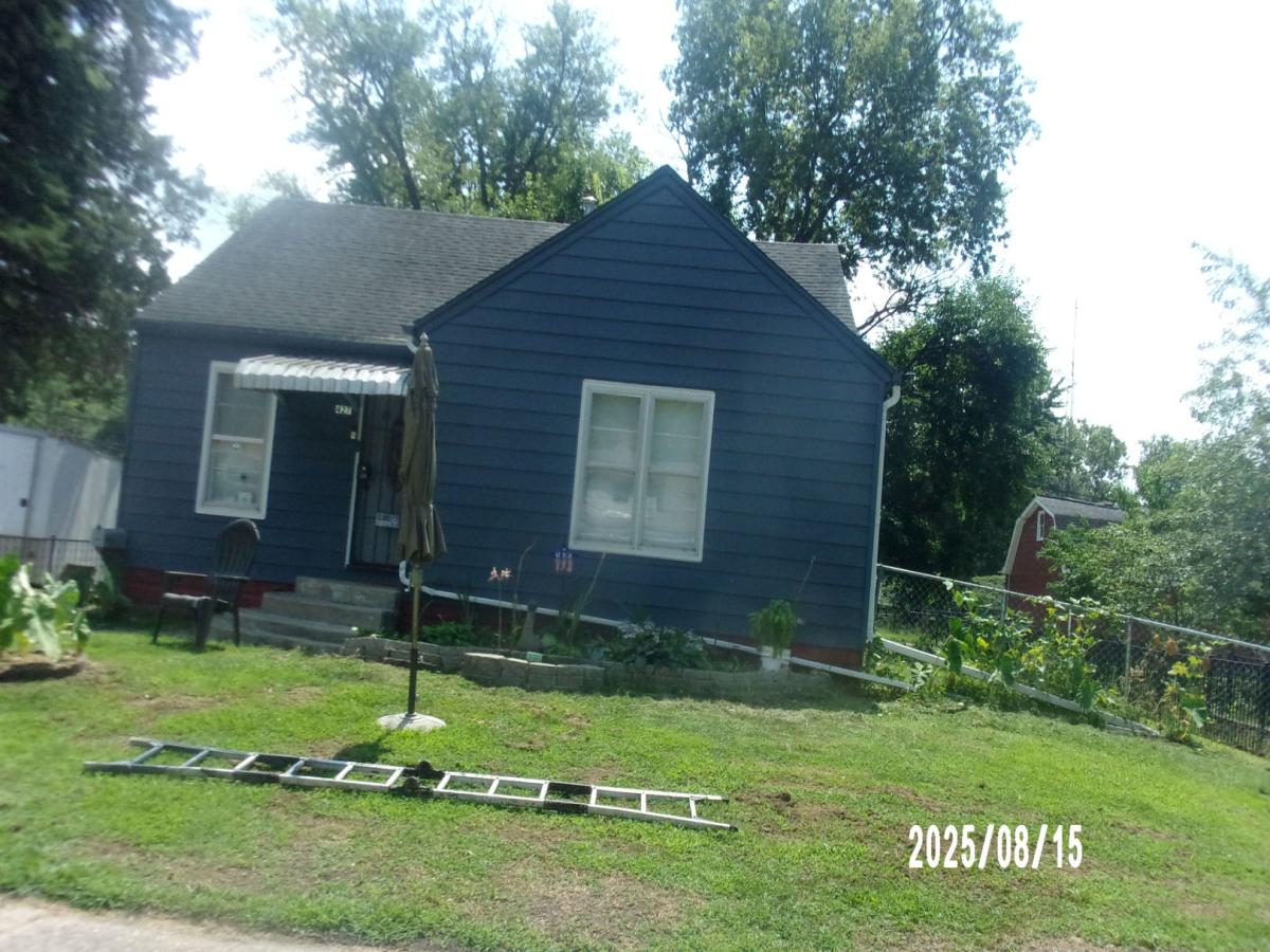 427 E Oak Street Watseka IL 60970 MLS #MRD12447633 41 MLS #MRD12447633 image #0
