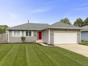 617 N View Street Aurora IL 60506 MLS #MRD12498558 46 broker reciprocity