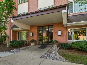 820 WEIDNER Road #401 Buffalo Grove IL 60089 MLS #MRD12500161 42 broker reciprocity