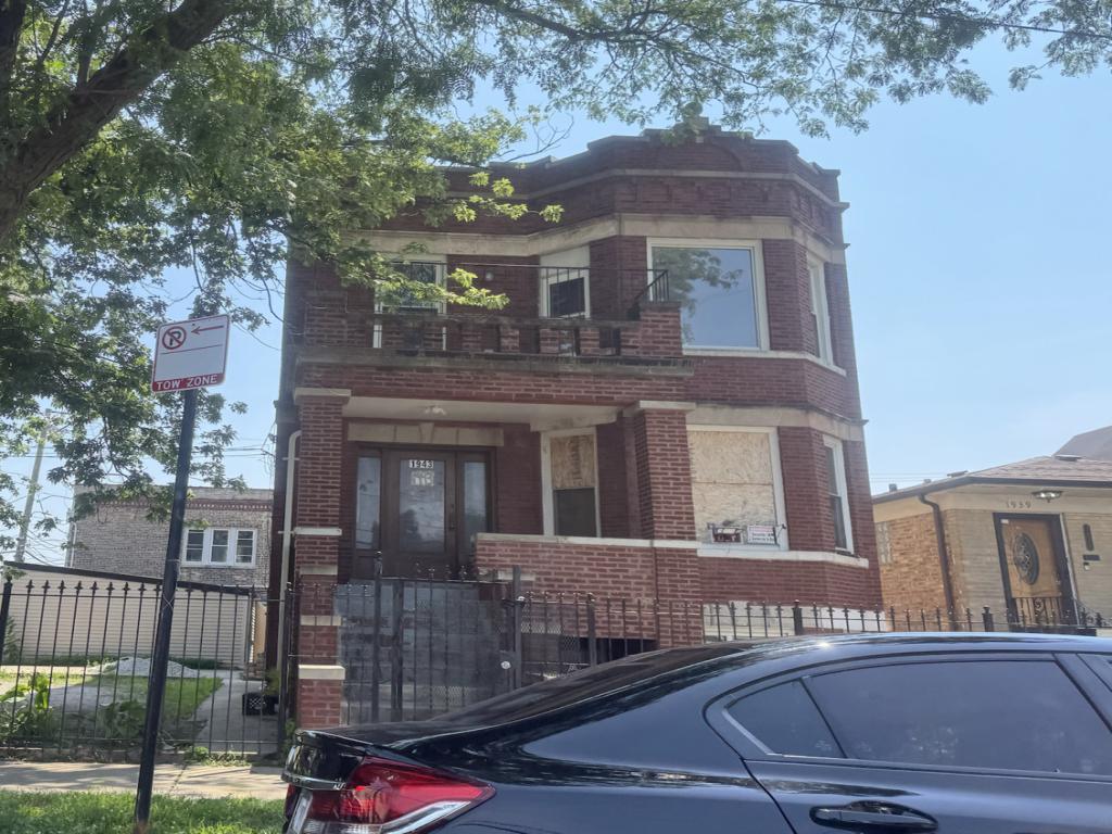 1943 N La Crosse Avenue Chicago IL 60639 MLS #MRD12448329 41 MLS #MRD12448329 image #0