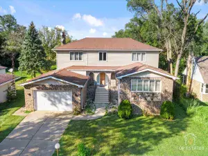 284 E Jefferson Street Bensenville IL 60106 MLS #MRD12503603 62 broker reciprocity