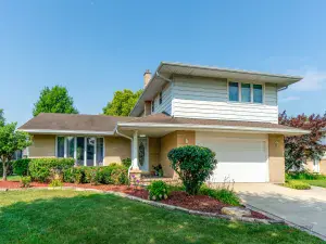 1512 N Oneida Lane Mount Prospect IL 60056 MLS #MRD12494455 48 broker reciprocity