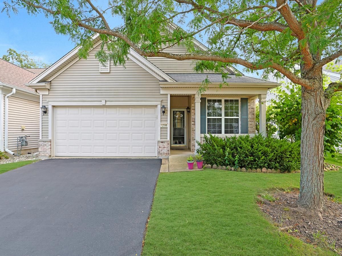 12598 Wedgemere Drive Huntley IL 60142 MLS #MRD12449218 45 MLS #MRD12449218 image #0