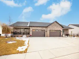 554 E 168th Place South Holland IL 60473 MLS #MRD12458971 58 broker reciprocity