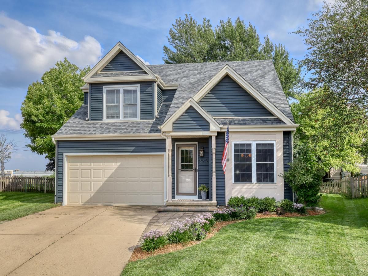 662 Nichole Lane Geneva IL 60134 MLS #MRD12449432 41 MLS #MRD12449432 image #0