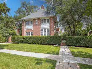 6420 N Navajo Avenue Chicago IL 60646 MLS #MRD12468563 62 broker reciprocity