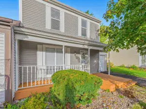 226 N Ohio Street Aurora IL 60505 MLS #MRD12410689 56 broker reciprocity