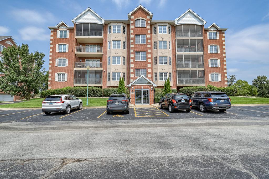 7716 GREENWAY Boulevard #1SW Tinley Park IL 60487 MLS #MRD12450031 45 MLS #MRD12450031 image #0