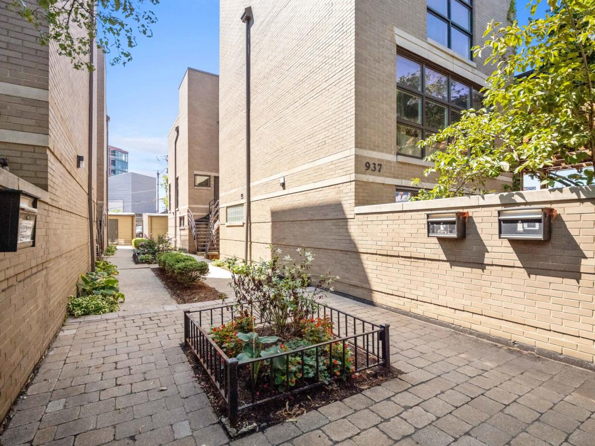 MLS #MRD12450043 image #0