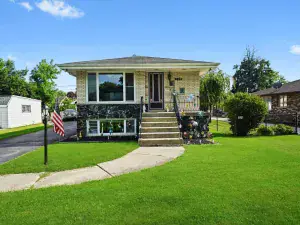 3720 W 82nd Street Chicago IL 60652 MLS #MRD12498303 48 broker reciprocity