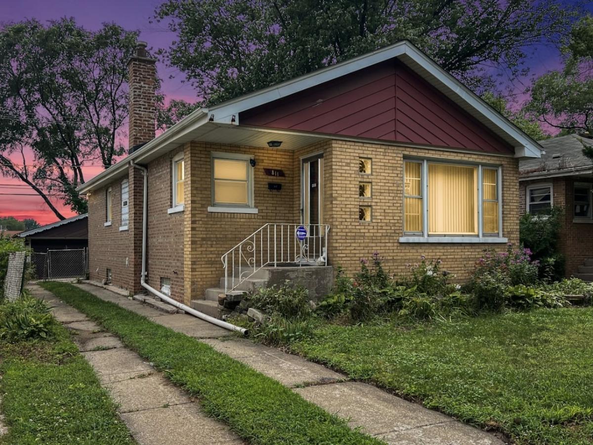 811 Sibley Boulevard Calumet City IL 60409 MLS #MRD12450929 45 MLS #MRD12450929 image #0