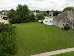 23105 W Oak Street Plainfield IL 60544 MLS #MRD12483051 36 broker reciprocity