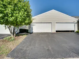 653 Serendipity Drive Aurora IL 60504 MLS #MRD12498782 50 broker reciprocity