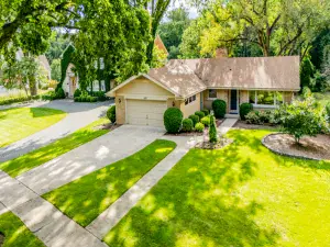 5918 Flagg Creek Lane Western Springs IL 60558 MLS #MRD12500863 46 broker reciprocity
