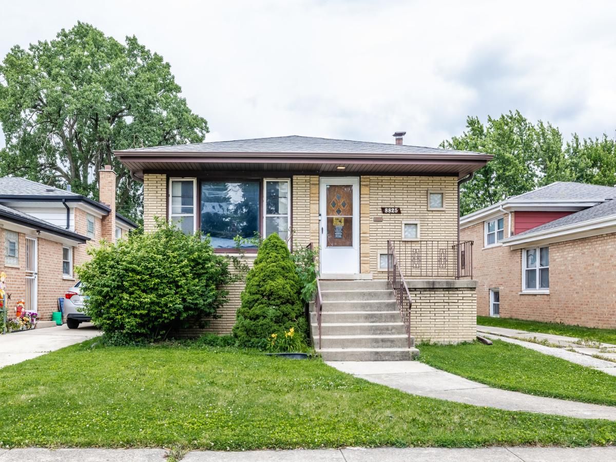 8825 S Richmond Avenue Evergreen Park IL 60805 MLS #MRD12453473 45 MLS #MRD12453473 image #0
