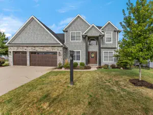 4203 Curtis Meadow Drive Champaign IL 61822 MLS #MRD12383756 34 broker reciprocity