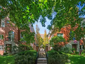 1426 CHICAGO Avenue #1S Evanston IL 60201 MLS #MRD12444149 52 broker reciprocity