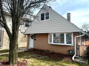 8106 N Harlem Avenue Niles IL 60714 MLS #MRD12498817 62 broker reciprocity