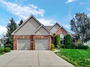 1536 N Taft Avenue Berkeley IL 60163 MLS #MRD12494925 60 broker reciprocity