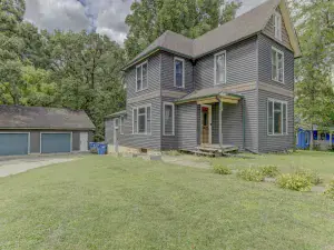 136 Willow Street Park Forest IL 60466 MLS #MRD12389080 60 broker reciprocity