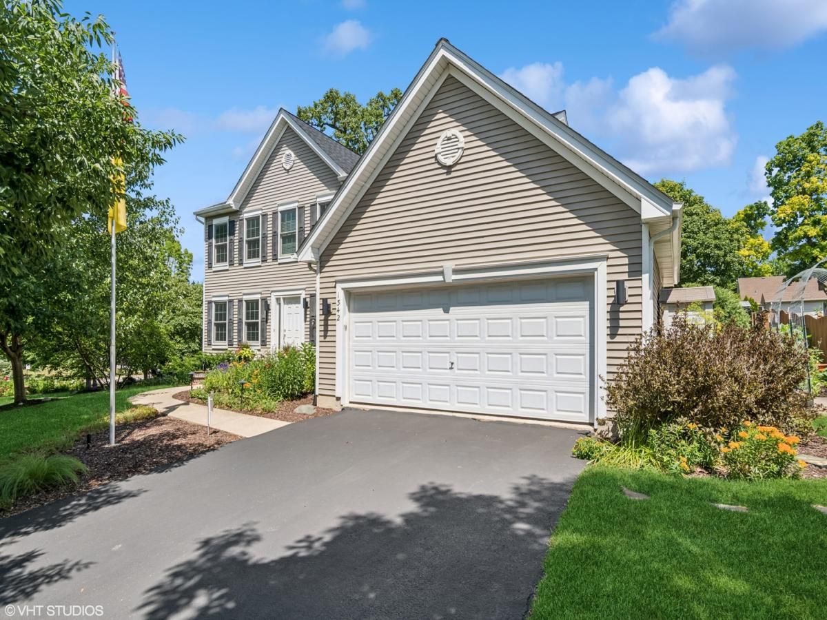 1342 OAK RIDGE Lane Montgomery IL 60538 MLS #MRD12454923 45 MLS #MRD12454923 image #0