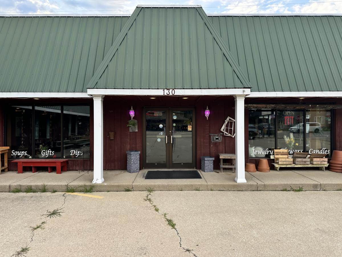 130 E Dakota Street #B Spring Valley IL 61362 MLS #MRD12455058 45 MLS #MRD12455058 image #0