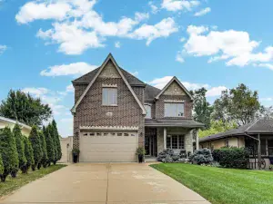 421 S Sunnyside Avenue Elmhurst IL 60126 MLS #MRD12491845 40 broker reciprocity
