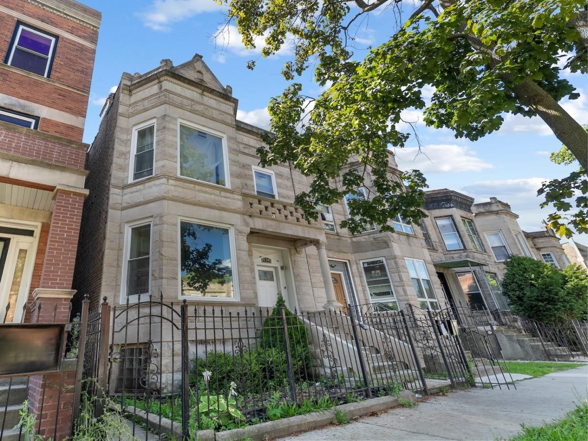 4209 W Wilcox Street Chicago IL 60624 MLS #MRD12456186 45 MLS #MRD12456186 image #0