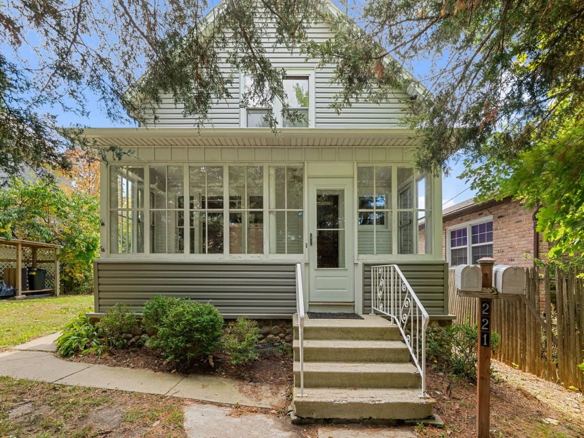 221 Burchell Avenue Highwood IL 60040 MLS #MRD12456675 45 MLS #MRD12456675 image #0