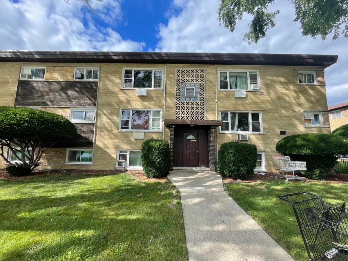 126 W Elizabeth Drive Addison IL 60101 MLS #MRD12456814 41 MLS #MRD12456814 image #0