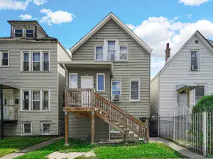 5805 S La Salle Street Chicago IL 60621 MLS #MRD12447602 58 broker reciprocity