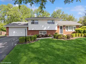439 N Fairfield Avenue Lombard IL 60148 MLS #MRD12453004 46 broker reciprocity