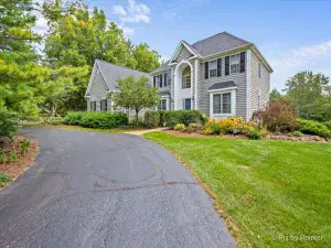 1644 BRIGHAM Lane Crystal Lake IL 60014 MLS #MRD12446656 60 broker reciprocity