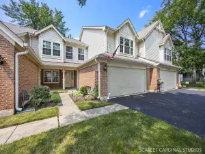 2546 Capitol Avenue #- Aurora IL 60503 MLS #MRD12439114 98 broker reciprocity